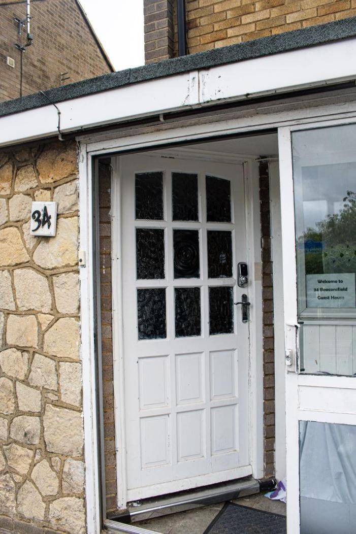 Luton Airport House In Quiet And A Very Pleasant Area, Near London Luton Airport Luton (Bedfordshire) Exterior foto